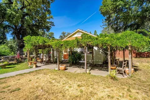 Exterior - 2020 Alexander Ln, Placerville, CA 95667 photo 20 of 34