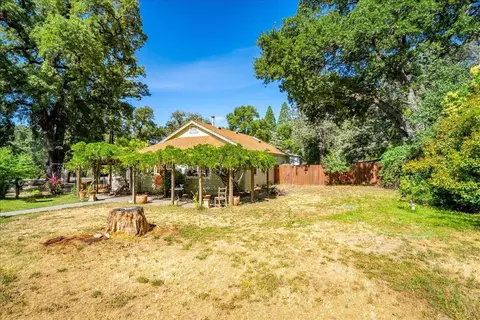 Exterior - 2020 Alexander Ln, Placerville, CA 95667 photo 24 of 34