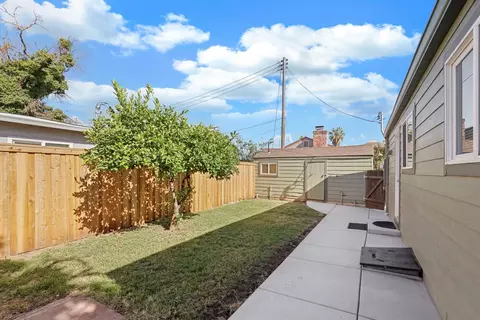 Exterior - 209 6th St, Galt, CA 95632 photo 8 of 13