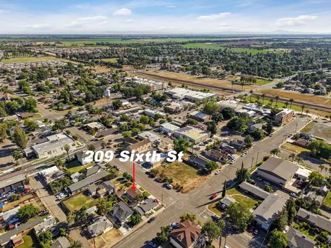 View/Area - 209 6th St, Galt, CA 95632 photo 6 of 24