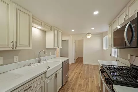 Kitchen - 209 6th St, Galt, CA 95632 photo 2 of 4