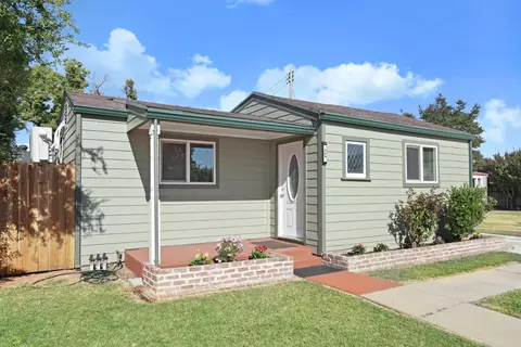 Exterior - 209 6th St, Galt, CA 95632 photo 7 of 13