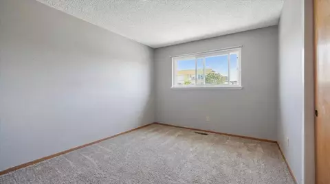 Bedroom - 445 Northgate Dr, Manteca, CA 95336 photo 3 of 4