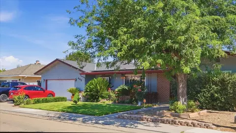 Exterior - 445 Northgate Dr, Manteca, CA 95336 photo 3 of 13