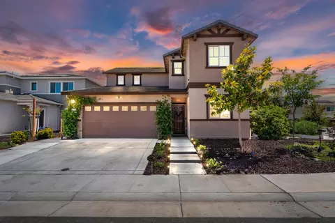 12800 Herringbone Way, Rancho Cordova, CA 95742