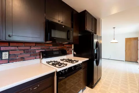 Kitchen - 170 Ginger Dr, Auburn, CA 95603 photo 2 of 5