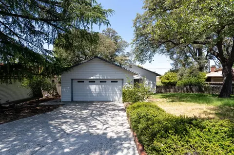 Exterior - 170 Ginger Dr, Auburn, CA 95603 photo 11 of 12