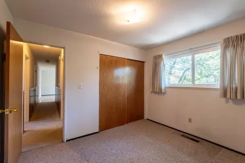 Bedroom - 170 Ginger Dr, Auburn, CA 95603 photo 2 of 9