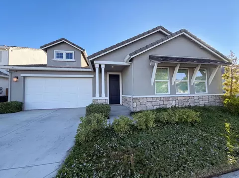 2743 Irish Meadow Way, Lathrop, CA 95330