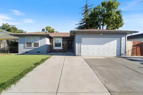 3970 Shining Star Dr, Sacramento, CA 95823