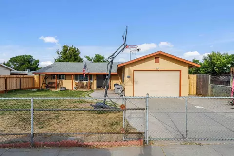 16074 Warfield Rd, Lathrop, CA 95330
