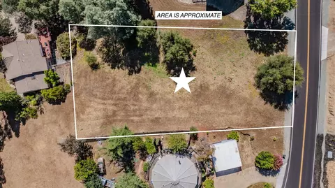 2607 Vista Del Lago Dr, Valley Springs, CA 95252