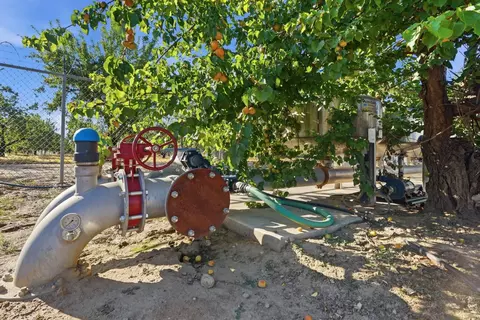 18401 S Carrolton, Ripon, CA 95366 photo 32