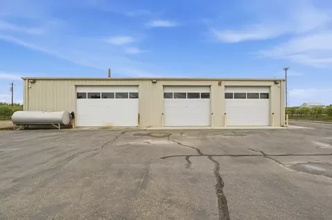 18401 S Carrolton, Ripon, CA 95366 photo 7