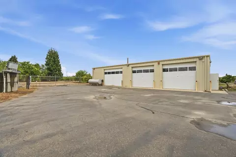 18401 S Carrolton, Ripon, CA 95366 photo 8