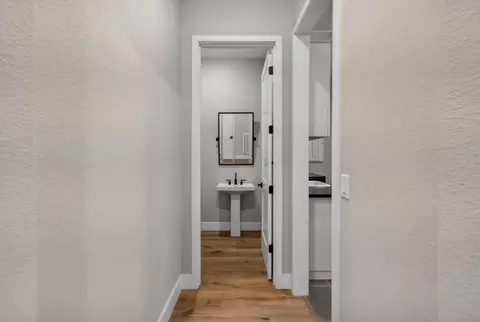Entry Way - 1649 Donner Ln, Lincoln, CA 95648 photo 5 of 5