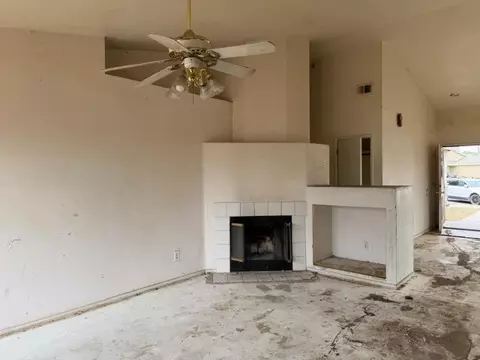 Living - 1299 Moonlight Dr, Ceres, CA 95307 photo 5 of 5