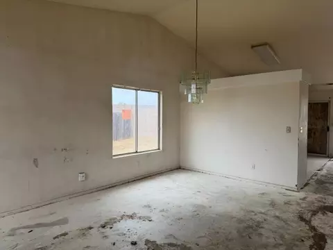 Living - 1299 Moonlight Dr, Ceres, CA 95307 photo 1 of 5