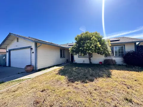 1128 Marguerite Ave, Manteca, CA 95336