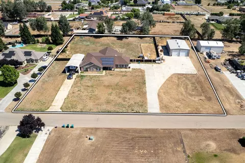 View/Area - 21187 E Rose Clover Ln, Linden, CA 95236 photo 2 of 19