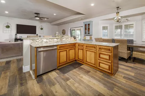 Kitchen - 21187 E Rose Clover Ln, Linden, CA 95236 photo 3 of 4