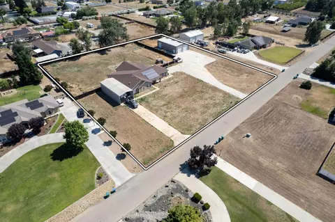View/Area - 21187 E Rose Clover Ln, Linden, CA 95236 photo 3 of 19