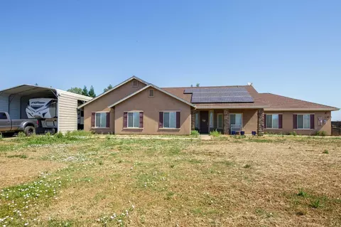 Exterior - 21187 E Rose Clover Ln, Linden, CA 95236 photo 2 of 12