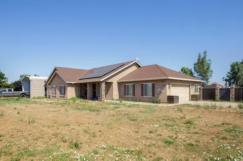 Exterior - 21187 E Rose Clover Ln, Linden, CA 95236 photo 5 of 12
