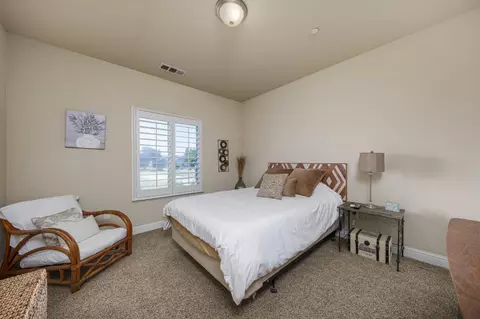 Bedroom - 21187 E Rose Clover Ln, Linden, CA 95236 photo 1 of 5