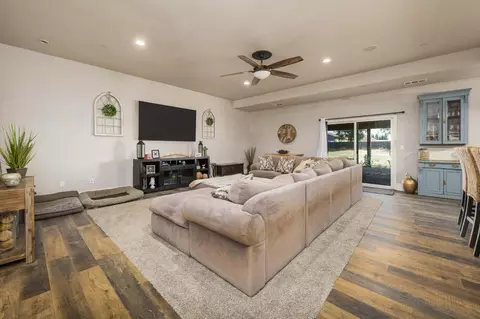 Living - 21187 E Rose Clover Ln, Linden, CA 95236 photo 1 of 2