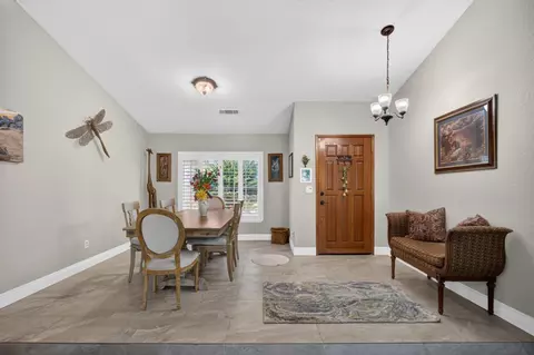 Entry Way - 1417 Remington Pl, Modesto, CA 95358 photo 1 of 4