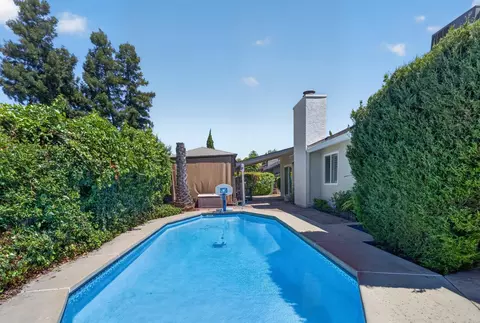 Exterior - 1417 Remington Pl, Modesto, CA 95358 photo 10 of 15