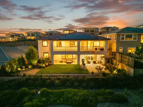4773 Iron Bird Dr, Folsom, CA 95630
