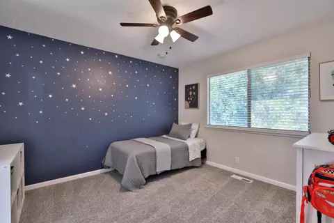 Bedroom - 5300 Earnshaw Way, Placerville, CA 95667 photo 4 of 7