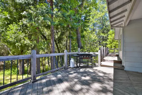 Exterior - 5300 Earnshaw Way, Placerville, CA 95667 photo 6 of 15
