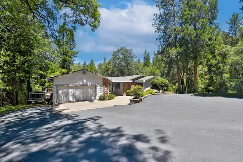 Exterior - 5300 Earnshaw Way, Placerville, CA 95667 photo 2 of 15