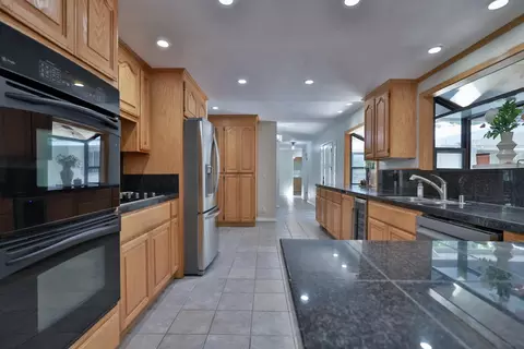 Kitchen - 5300 Earnshaw Way, Placerville, CA 95667 photo 4 of 6