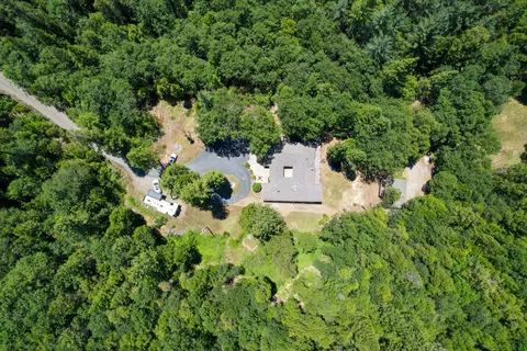 View/Area - 5300 Earnshaw Way, Placerville, CA 95667 photo 5 of 6