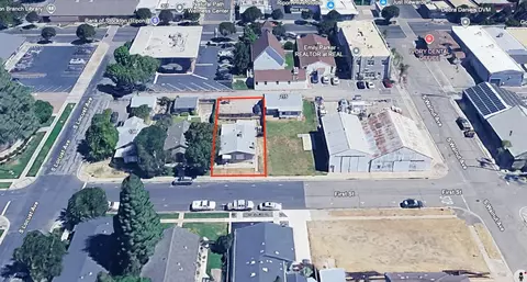 221 W 1st St, Ripon, CA 95366 photo 1