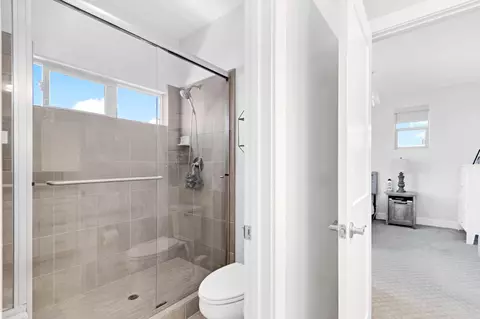 Bath - 2940 Laredo Dr, Rocklin, CA 95765 photo 5 of 8