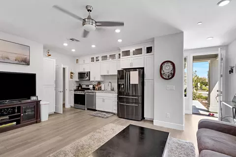 Kitchen - 2940 Laredo Dr, Rocklin, CA 95765 photo 7 of 7
