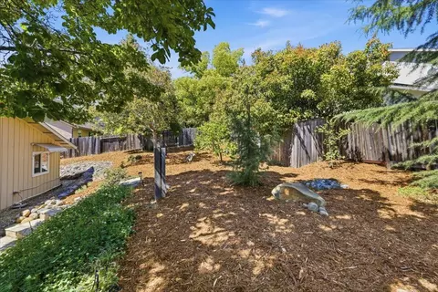 Exterior - 485 Perkins Way, Auburn, CA 95603 photo 5 of 7