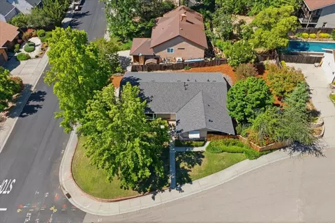 View/Area - 485 Perkins Way, Auburn, CA 95603 photo 2 of 5