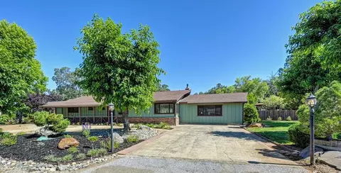 6633 Lindberg Ave, Placerville, CA 95667