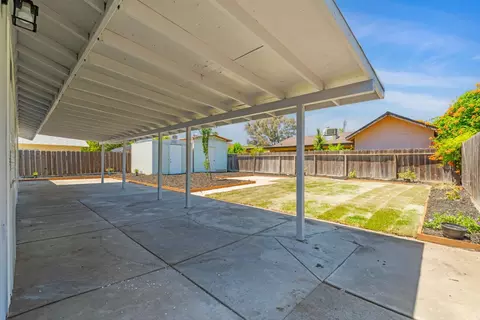Exterior - 4105 Faith Ln, Modesto, CA 95355 photo 6 of 6