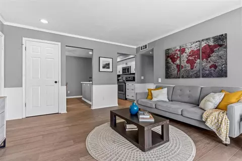 151 Del Verde Cir #2, Sacramento, CA 95833