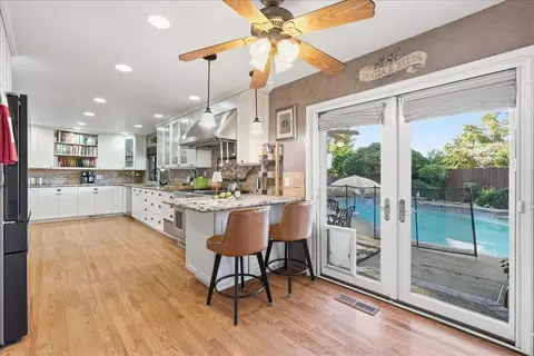 4772 Hixon Cir, Carmichael, CA 95608 photo 4