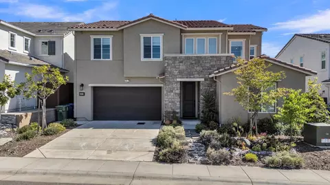 4623 Flagstaff Dr, Folsom, CA 95630
