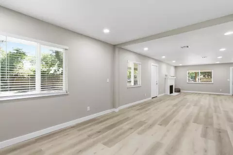 Living - 406 2nd St, Arbuckle, CA 95912 photo 1 of 5