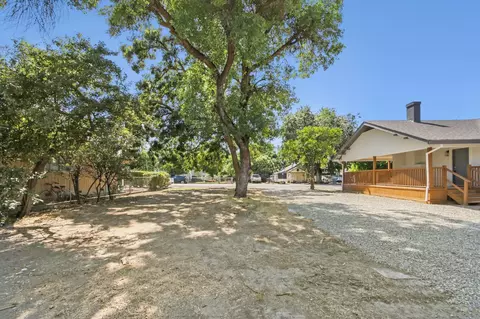Exterior - 406 2nd St, Arbuckle, CA 95912 photo 10 of 15